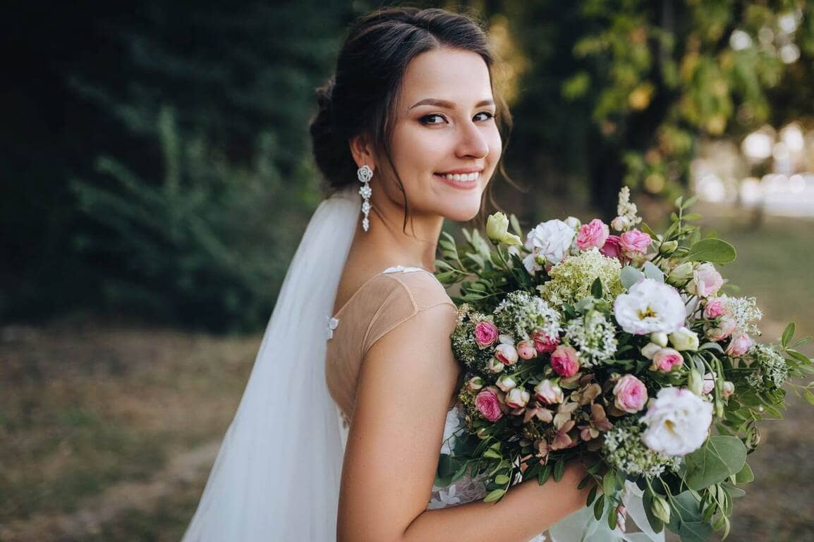 Choosing the Perfect Jewelry for Your Wedding Day